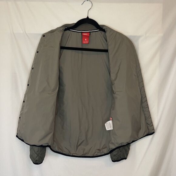 Nike Women's Size XS Quilted Primaloft Puffer Jacket Green Sporty Winter Bomber - Picture 6 of 8